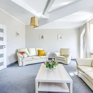  Apartment Soncas